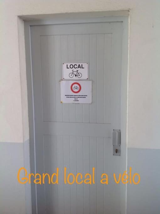 Eole, Idealement Situe Sur Le Port De St Martin De Re 圣马丹德雷 外观 照片