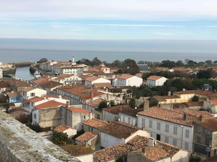 Eole, Idealement Situe Sur Le Port De St Martin De Re 圣马丹德雷 外观 照片